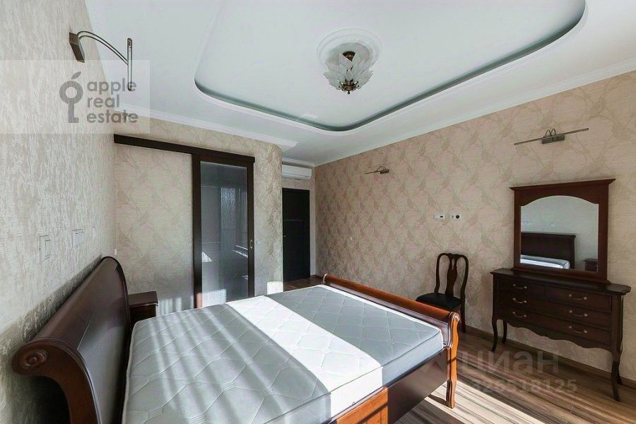 Продажа 2-комн квартиры на вторичном рынке улица Льва Толстого, 23к1