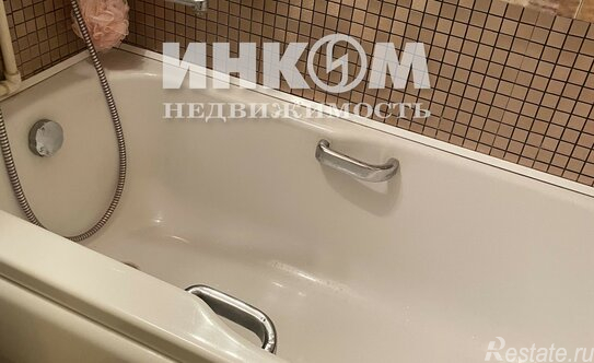 Продажа 1-комн квартиры на вторичном рынке ул Малая Набережная,  д. 5,  к. 1