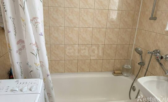 Продажа 2-комн квартиры на вторичном рынке ул Купчинская,  д. 30,  к. 1