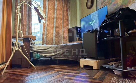 Продажа 2-комн квартиры на вторичном рынке Беринга ул,  д. 16