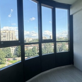 Продажа 1-комн квартиры на вторичном рынке Космонавтов пр-кт,  д. 63 к1