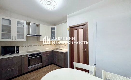 Продажа 3-комн квартиры на вторичном рынке Предпортовый 5-й проезд,  д. 4 к1