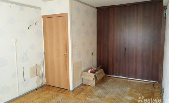 Продажа 1-комн квартиры на вторичном рынке улица Маршала Тухачевского,  д. 39