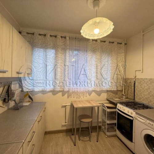 Комната Аэродромная ул., д. 3