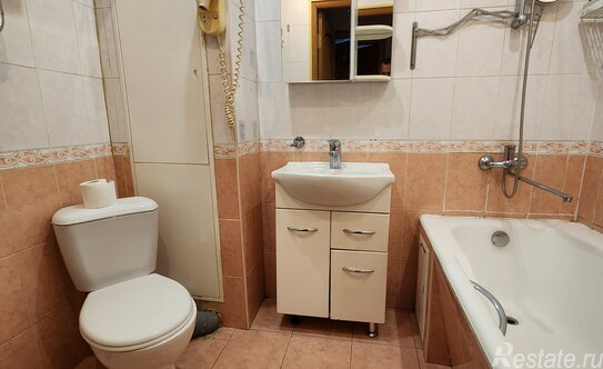 Продажа 3-комн квартиры на вторичном рынке Докучаев переулок,  д. 2