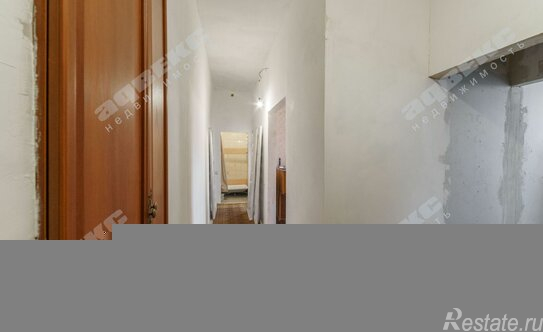 Продажа 4-комн квартиры на вторичном рынке Воскресенская набережная,  д. 32