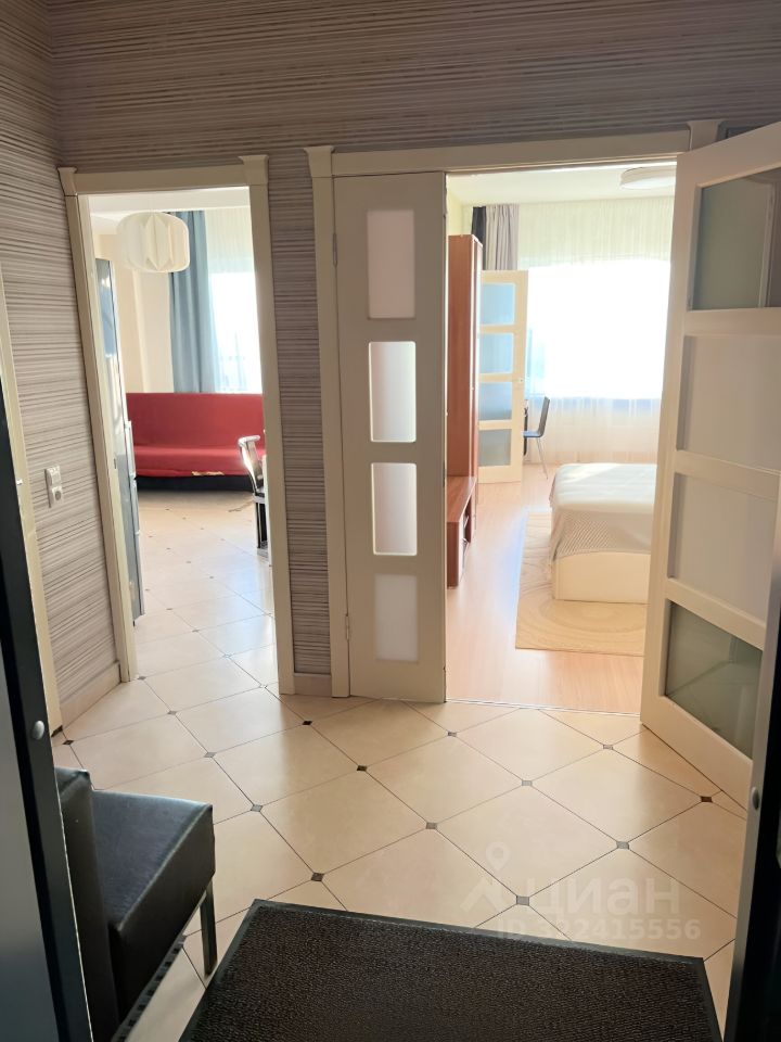 Продажа 1-комн квартиры на вторичном рынке Богатырский проспект, 60к1