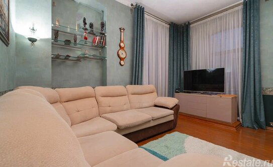 Продажа 3-комн квартиры на вторичном рынке Приморский пр-кт,  д. 22