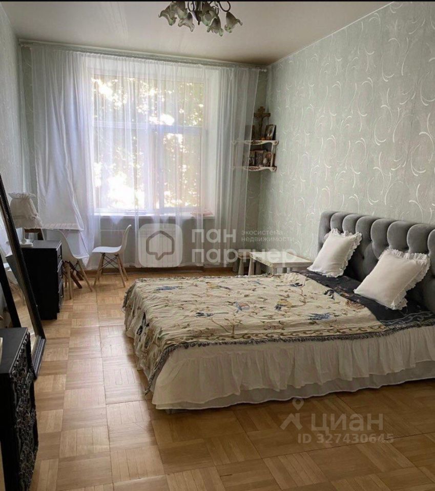 Продажа 3-комн квартиры на вторичном рынке улица Седова, 75/21