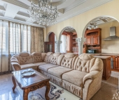 Продать Квартиры вторичка ул Покрышкина  8 1