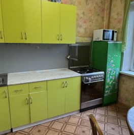 Продажа 2-комн квартиры на вторичном рынке Орехово-Зуевский городской округ, Коммунистическая улица,  д. 36