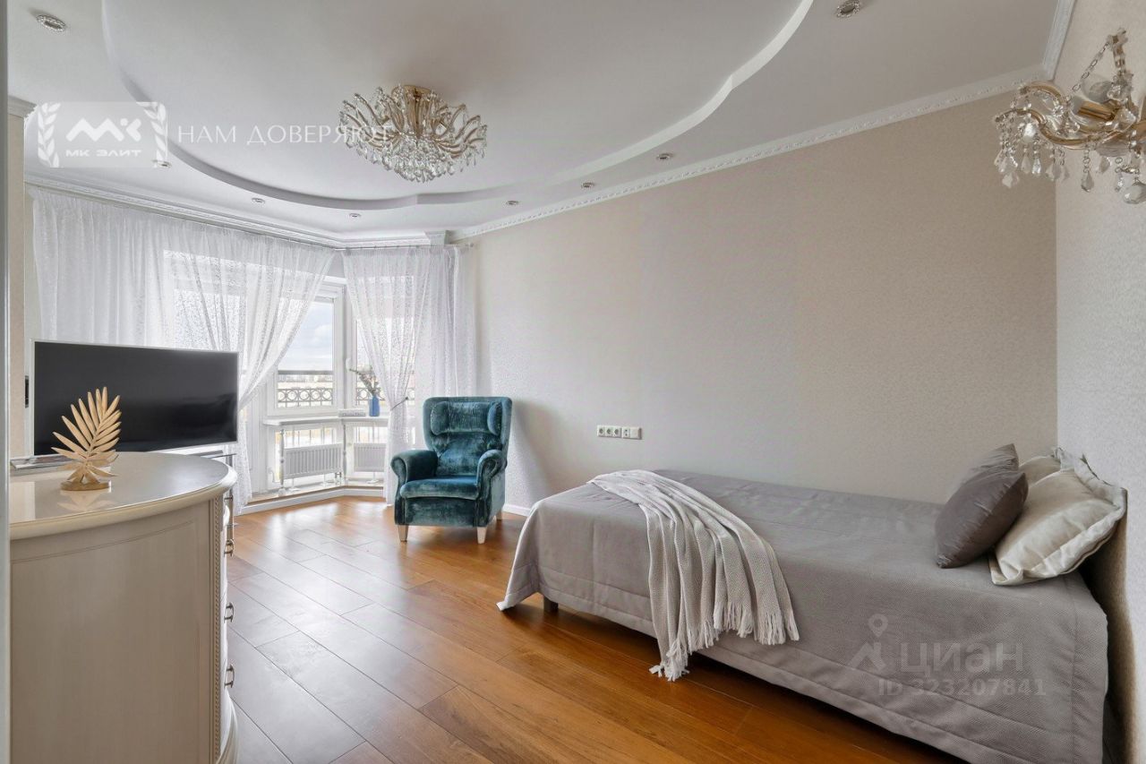 Продажа 2-комн квартиры на вторичном рынке Пулковская улица, 8к1