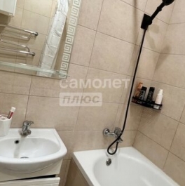 Продажа 1-комн квартиры на вторичном рынке Опалиха, ул Пришвина,  д. 7