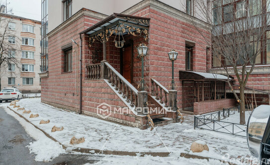 Продажа 2-комн квартиры на вторичном рынке Карташихина улица,  д. 5