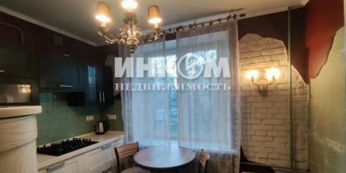 1-комн квартира улица Чистова,  д. 24