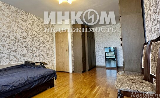 Продажа 1-комн квартиры на вторичном рынке Малахитовая улица,  д. 14