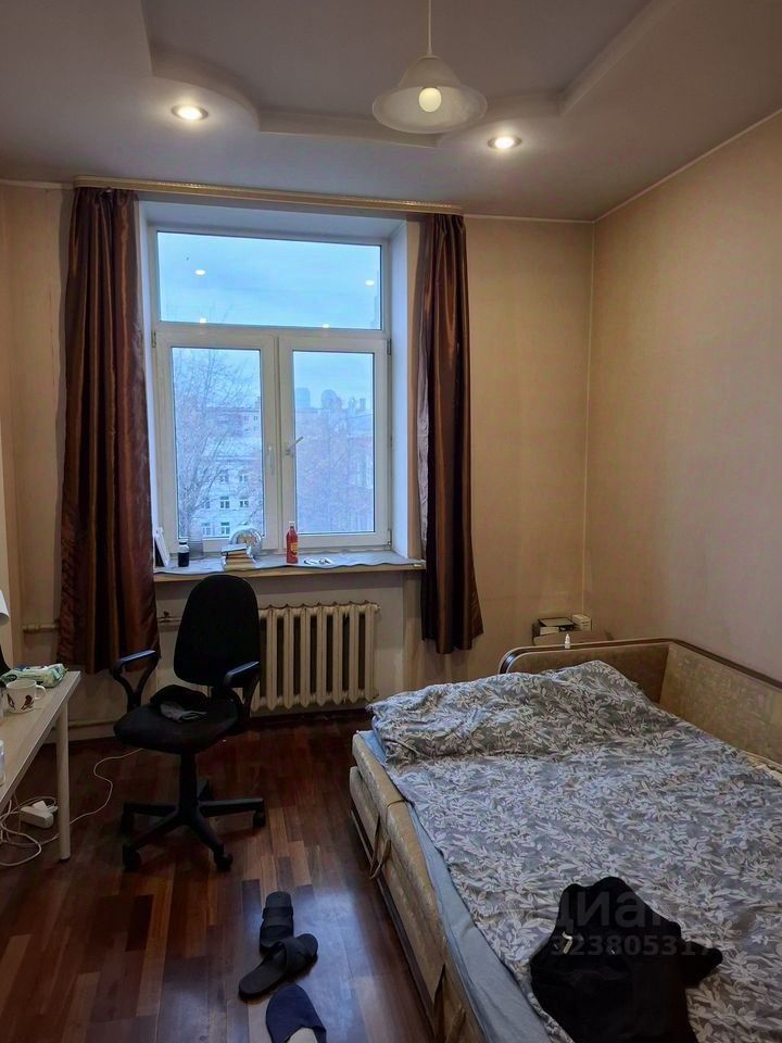 Продажа 3-комн квартиры на вторичном рынке улица Расковой, 22А