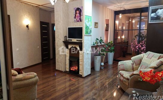 Продажа 2-комн квартиры на вторичном рынке Туристская ул,  д. 10 к1