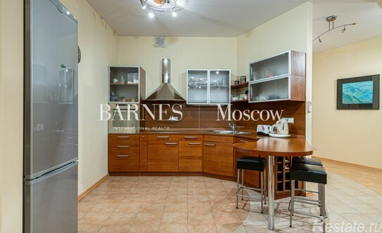 Продажа 3-комн квартиры на вторичном рынке пр-кт Маршала Жукова,  д. 58,  к. 1