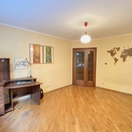 Продажа 1-комн квартиры на вторичном рынке ул Гончарова,  д. 11