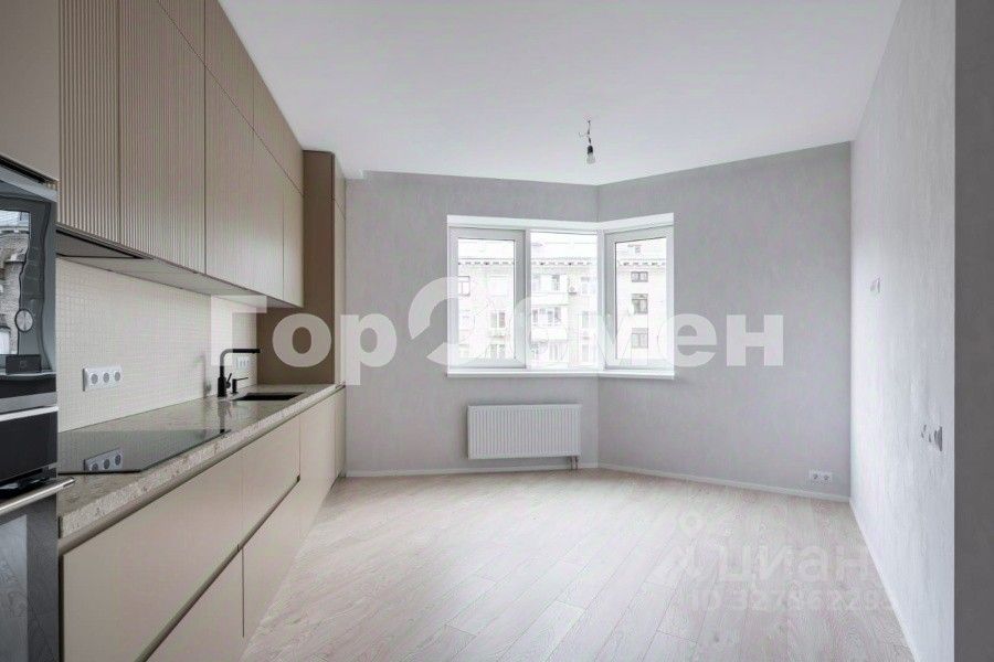 Продажа 3-комн квартиры на вторичном рынке улица Космонавта Волкова, 5Б
