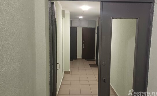 Продажа 2-комн квартиры на вторичном рынке Рублевское ш,  д. 111