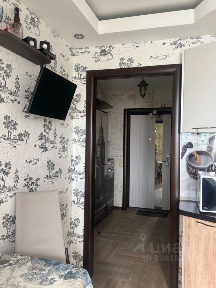 Продажа 1-комн квартиры на вторичном рынке дорога Кушелевская, 7к4