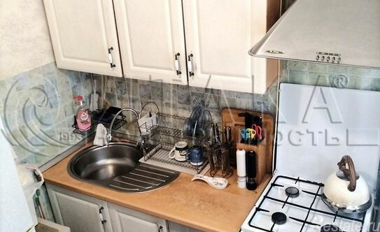 Продажа 1-комн квартиры на вторичном рынке Космонавтов пр-кт,  д. 52,  к. 2