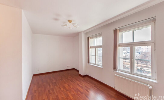 Продажа 4-комн квартиры на вторичном рынке Цветной бульвар,  д. 16/1