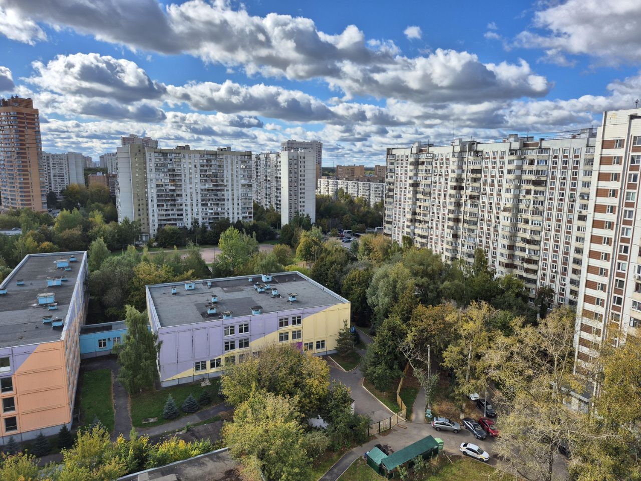 Продажа 3-комн квартиры на вторичном рынке Химки, улица Панфилова, 8