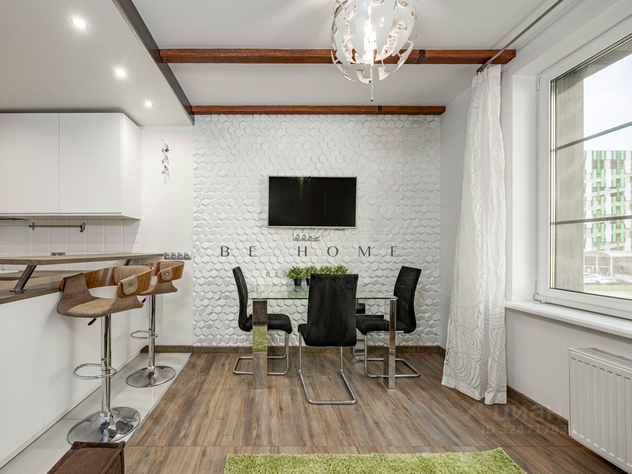 Аренда 3-комн квартиры на вторичном рынке улица Военная, 18к2