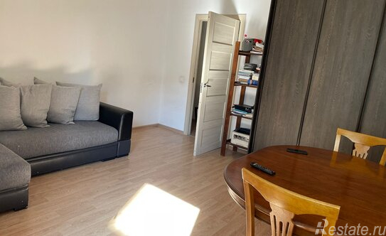 Продажа 2-комн квартиры на вторичном рынке Адмирала Черокова ул,  д. 20