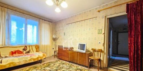 2-комн квартира улица Маршала Захарова,  д. 15