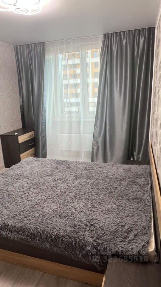 Аренда 2-комн квартиры на вторичном рынке Новоивановское пгт, бульвар Эйнштейна, 3