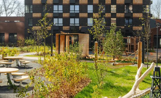 Продажа 2-комн квартиры на вторичном рынке пр-д Стройкомбината,  д. 1,  к. 25