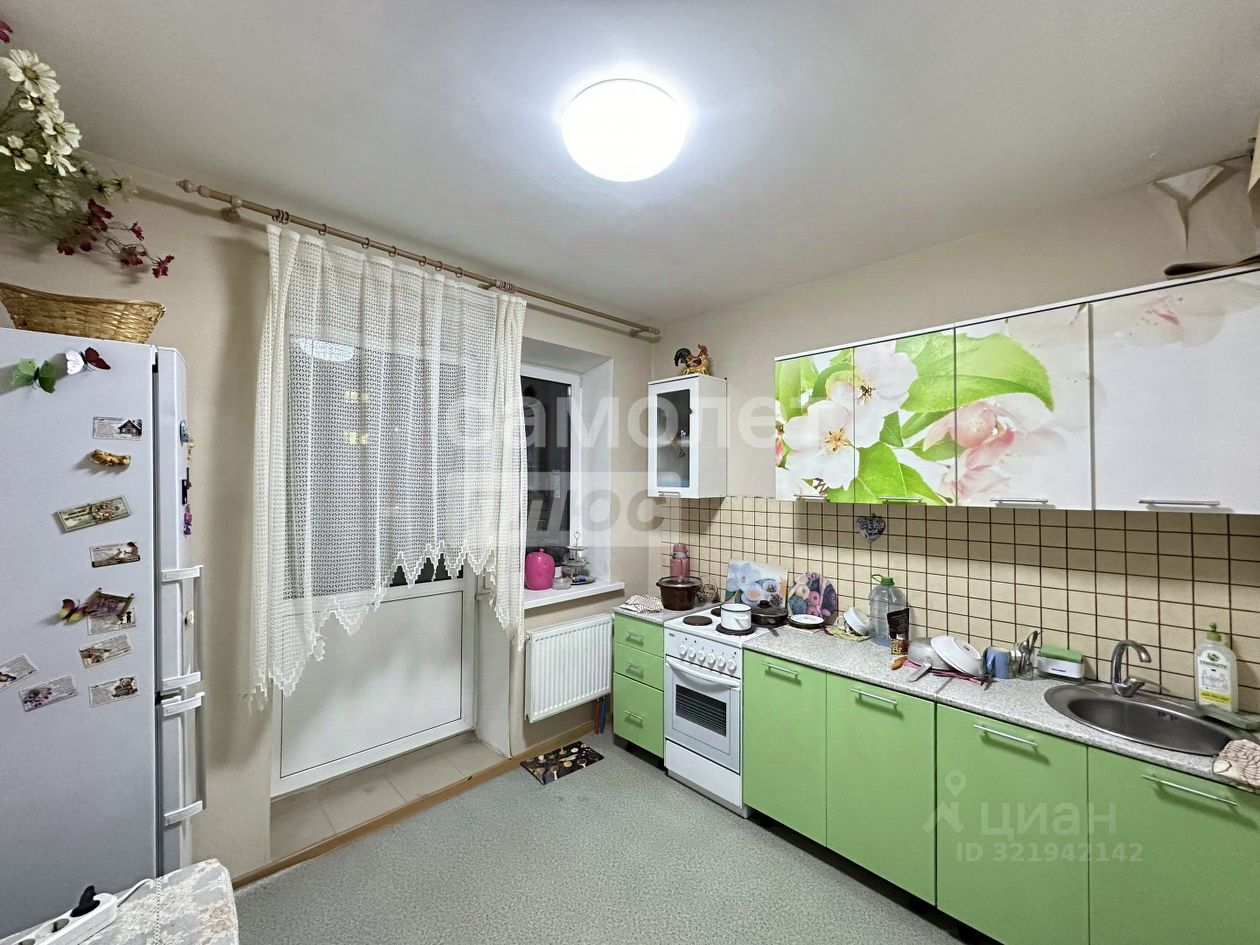 Продажа 2-комн квартиры на вторичном рынке Красногорск, улица Народного Ополчения, 2Бк1