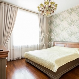 Продажа 3-комн квартиры на вторичном рынке Красноказарменная улица,  д. 9