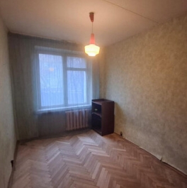 Продажа 2-комн квартиры на вторичном рынке улица Космонавта Волкова,  д. 33
