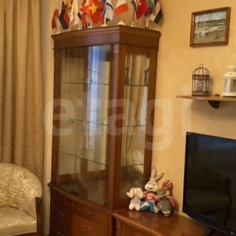 Продажа 2-комн квартиры на вторичном рынке Вишерская улица,  д. 18