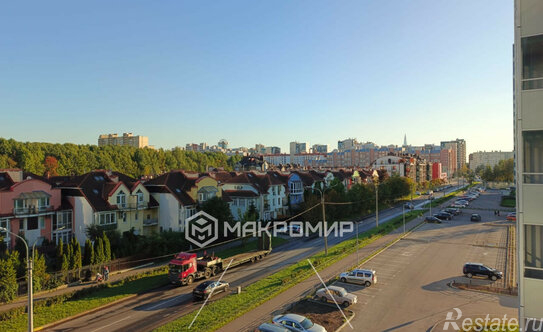 Продажа 1-комн квартиры на вторичном рынке Глухарская улица,  д. 20 с1