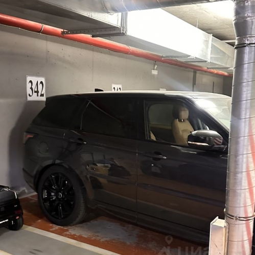 Гараж/парковка Полтавский проезд,  д. 2