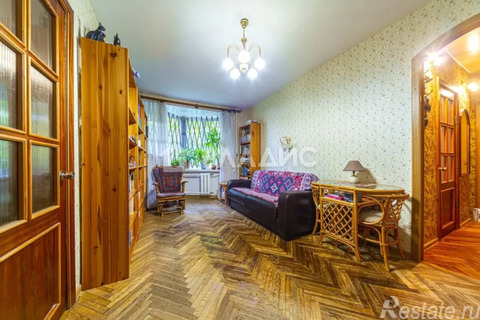 Продажа 3-комн квартиры на вторичном рынке ул. Гданьская,  д. 12