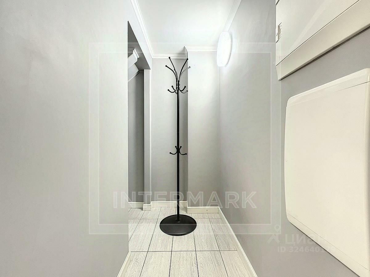 Аренда 1-комн квартиры на вторичном рынке Нижняя Красносельская улица, 35С49