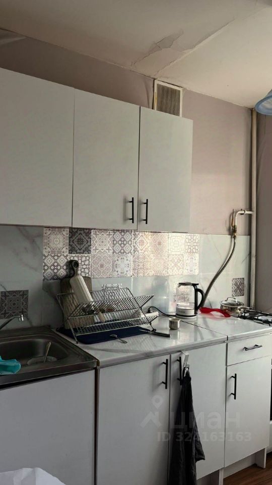 Аренда 1-комн квартиры на вторичном рынке Судостроительная улица,  д. 9