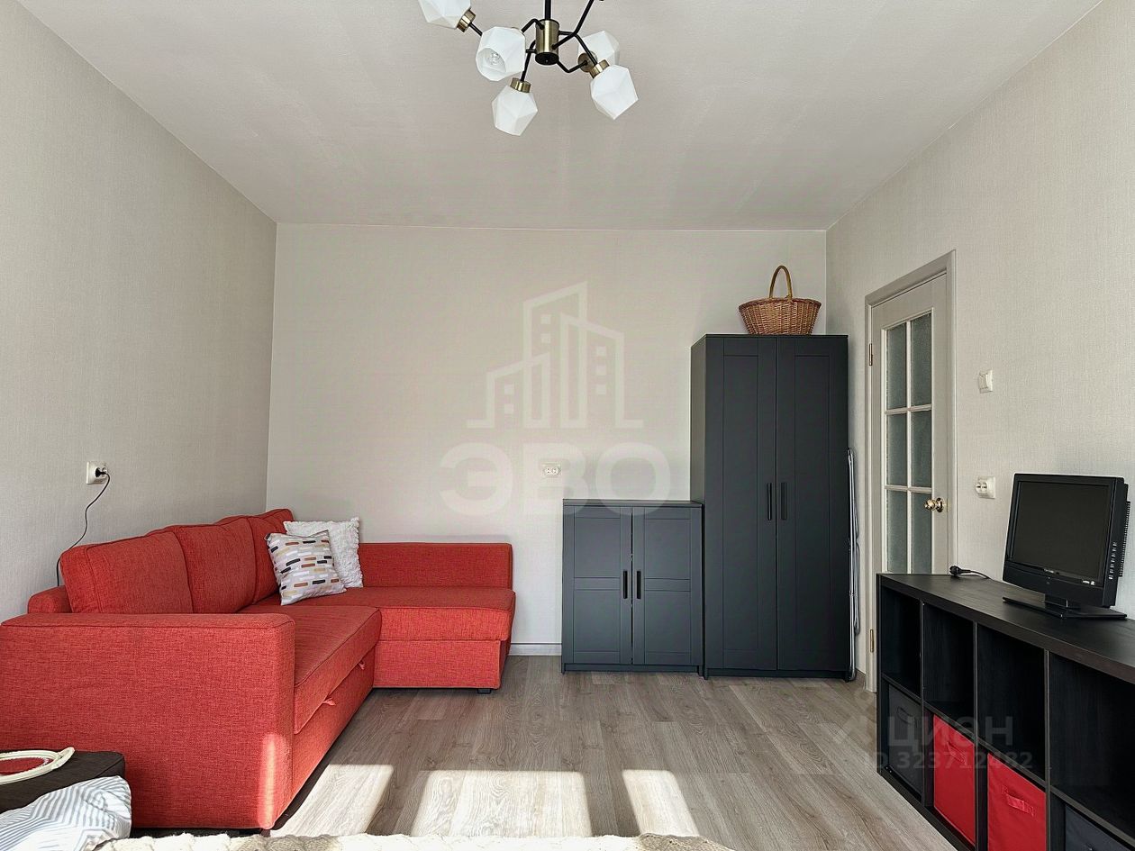 Аренда 1-комн квартиры на вторичном рынке Богатырский проспект, 58к2