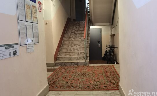 Продажа 2-комн квартиры на вторичном рынке улица Климашкина,  д. 20