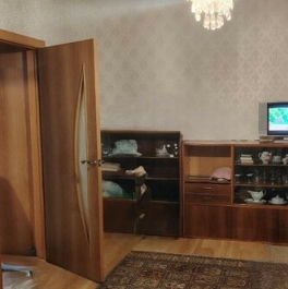 Продажа 3-комн квартиры на вторичном рынке проспект Генерала Дорохова,  д. вл1 к1