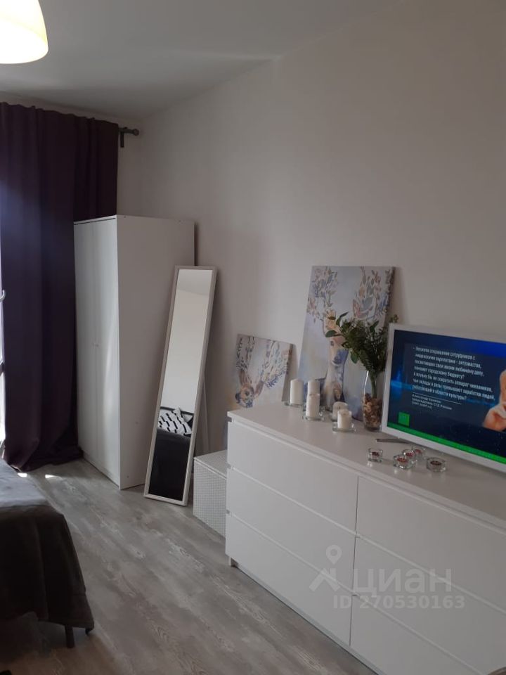 Продажа студии Екатерининский проспект, 2