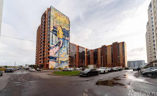 Продажа 2-комн квартиры на вторичном рынке ул Коммунаров,  д. 190