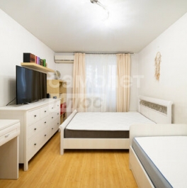 Продажа 1-комн квартиры на вторичном рынке Реутов, Комсомольская улица,  д. 10